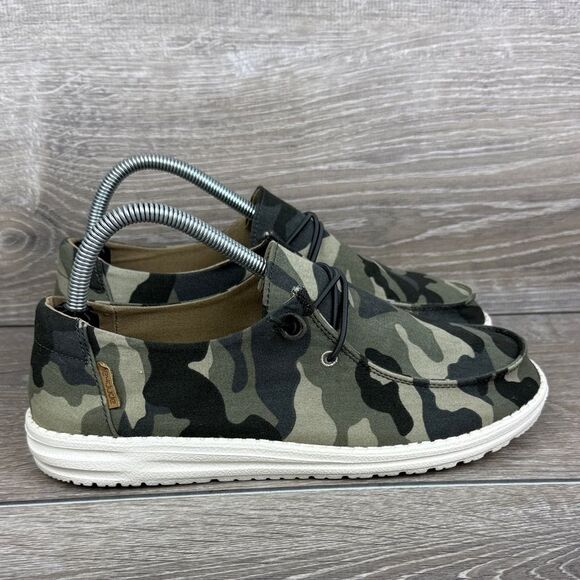 Hey Dude Shoes - Hey Dude Wendy Women’s Sz 9/EU 40 Camo Green Slip On Comfort Loafers 121417003